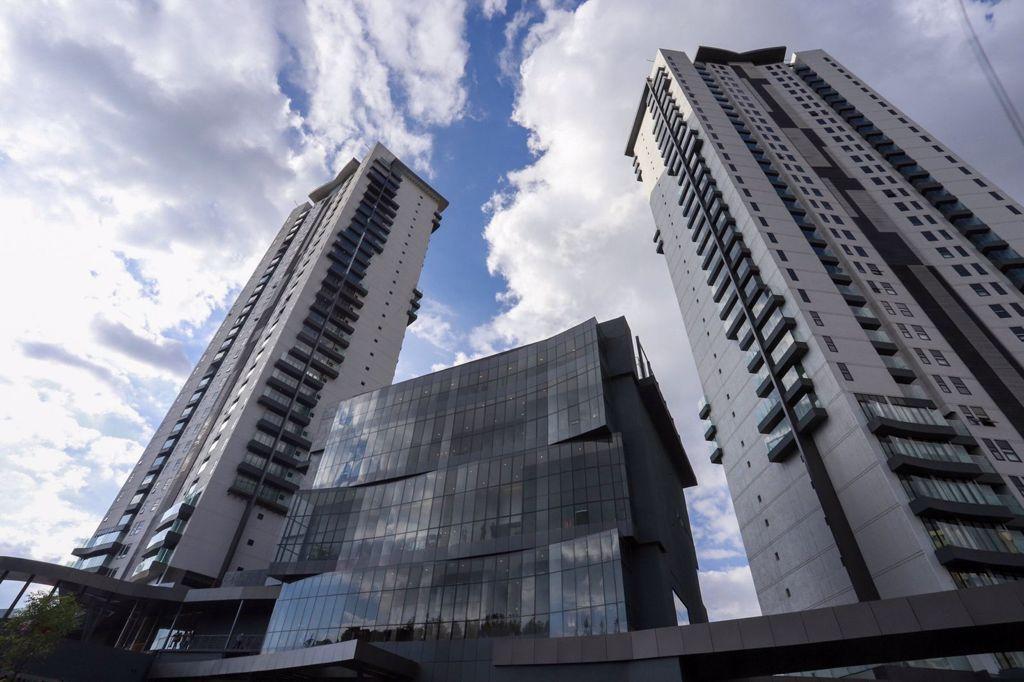 the-club-at-residence-2-alt