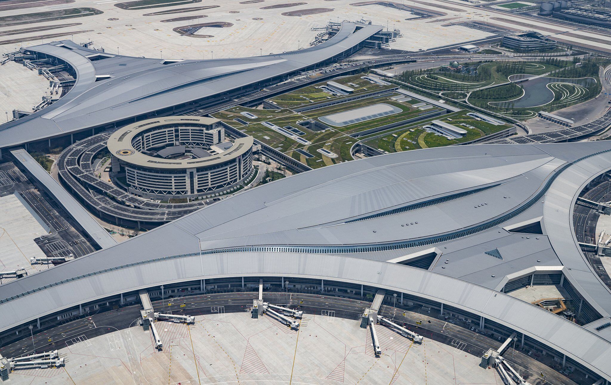 se-inauguro-el-nuevo-aeropuerto-internacional-chengdu-tianfu-alt