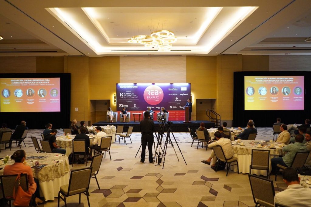 REB_SUMMIT_Guadalajara_alt