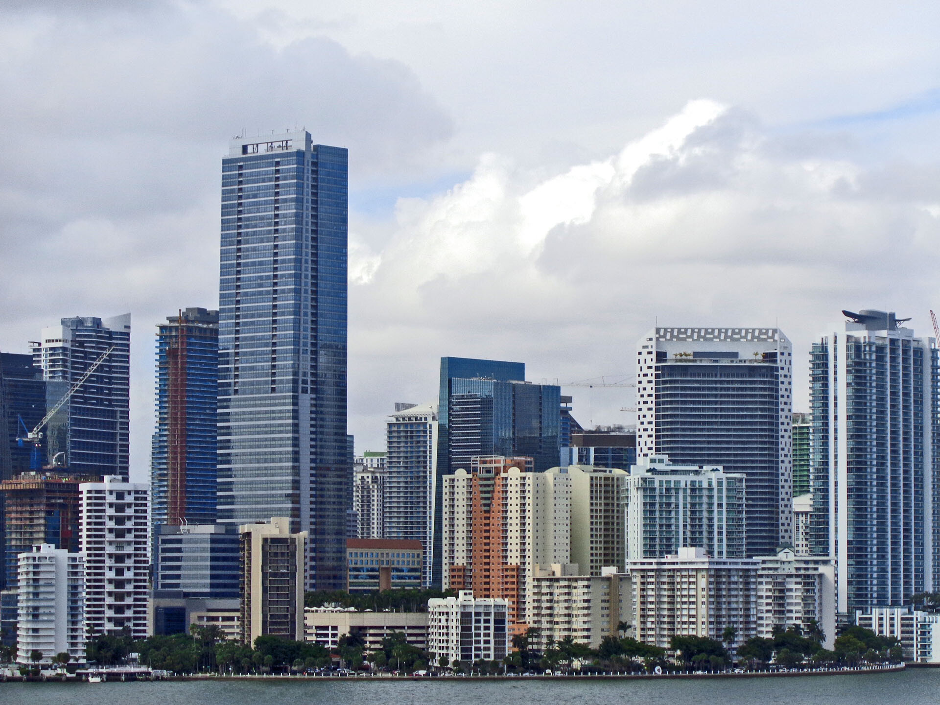 downtown-miami-anuncia-una-nueva-marca-de-lujo-2-alt