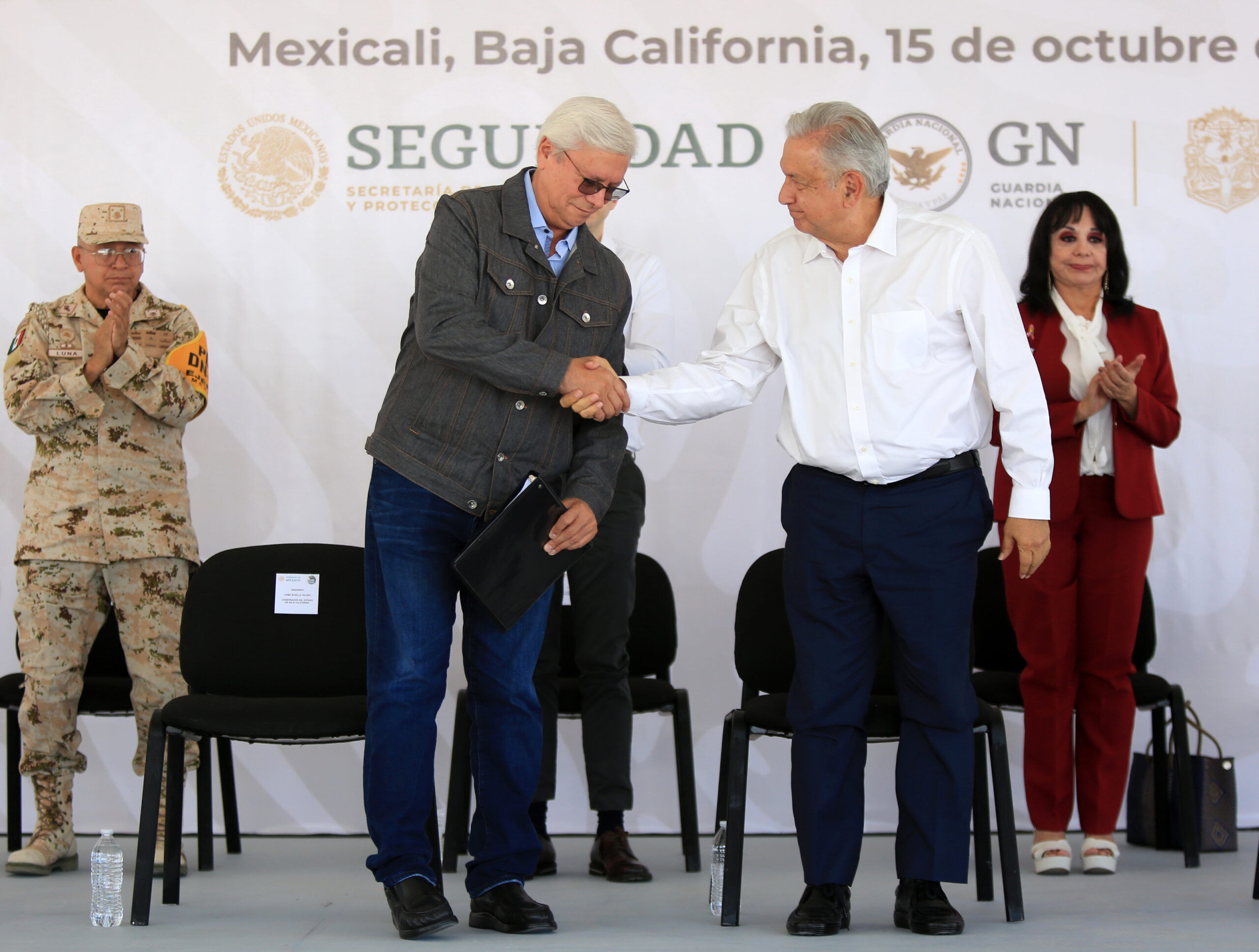 viaducto-elevado-en-Tijuana_alt