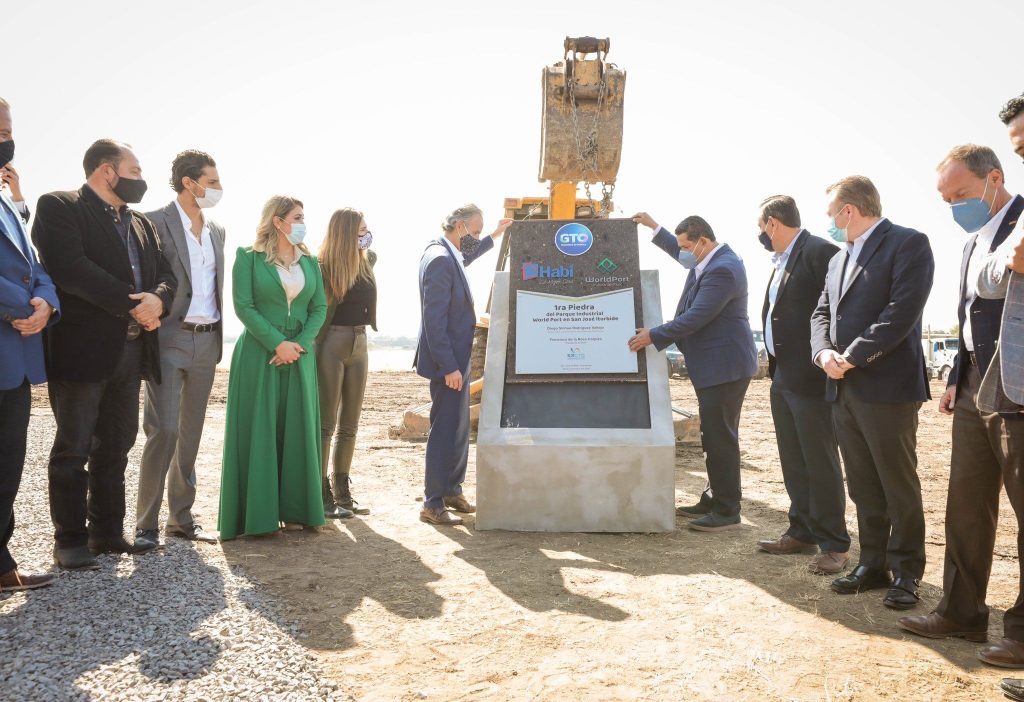 parque_industrial_World_Port_alt