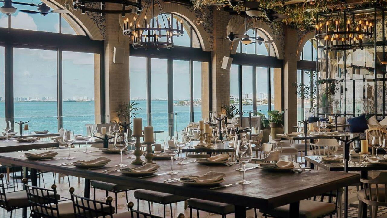 Nicoletta Cancún-alt