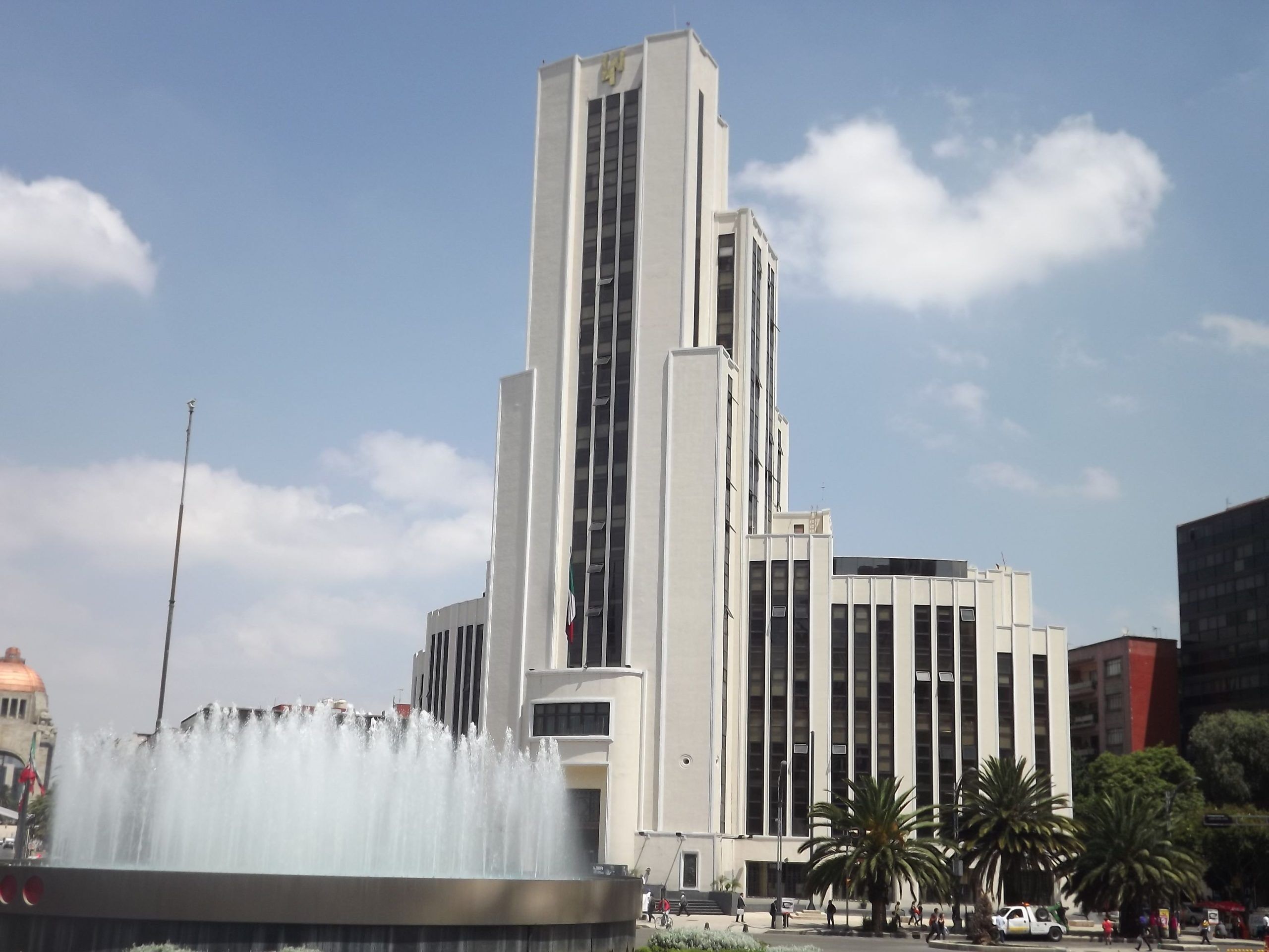 edificio Lotería Nacional-alt