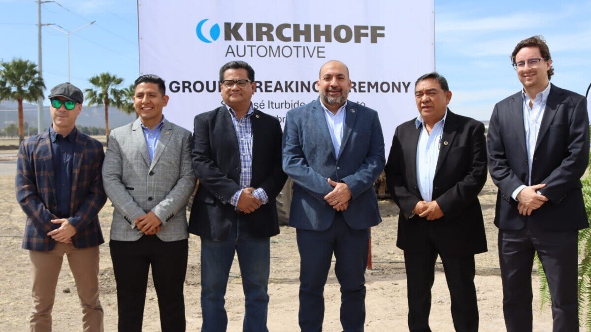 Directivos de la empresa alemana y representantes estatales Foto: Gobierno de Guanajuato