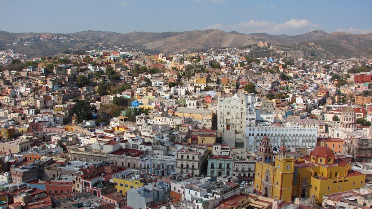 Akron cuenta con inversiones en diversos estados Foto: Gobierno de Guanajuato