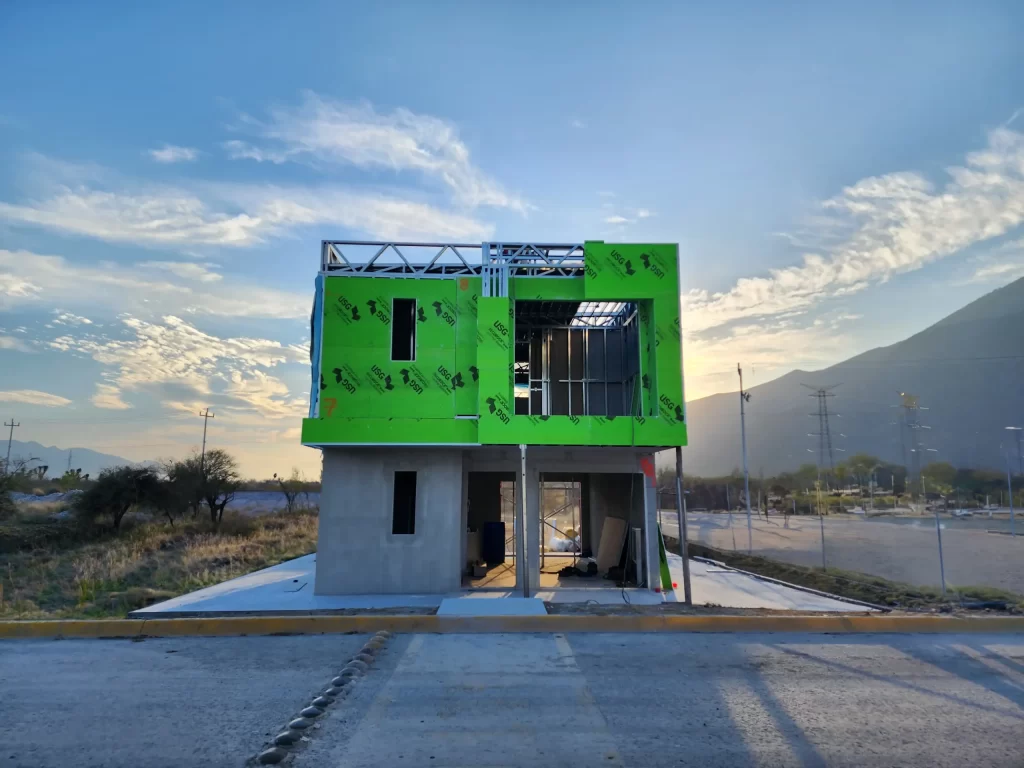 Structo-Steel-glez-alt