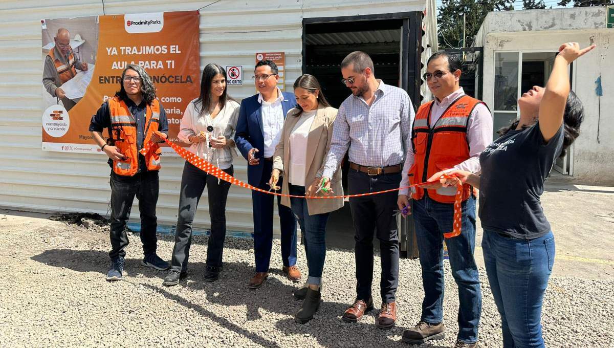 trabajadores-construcción-ProximityParks-alt