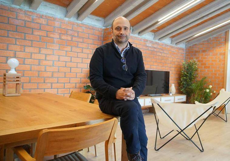 Óscar Miguel Ares-alt