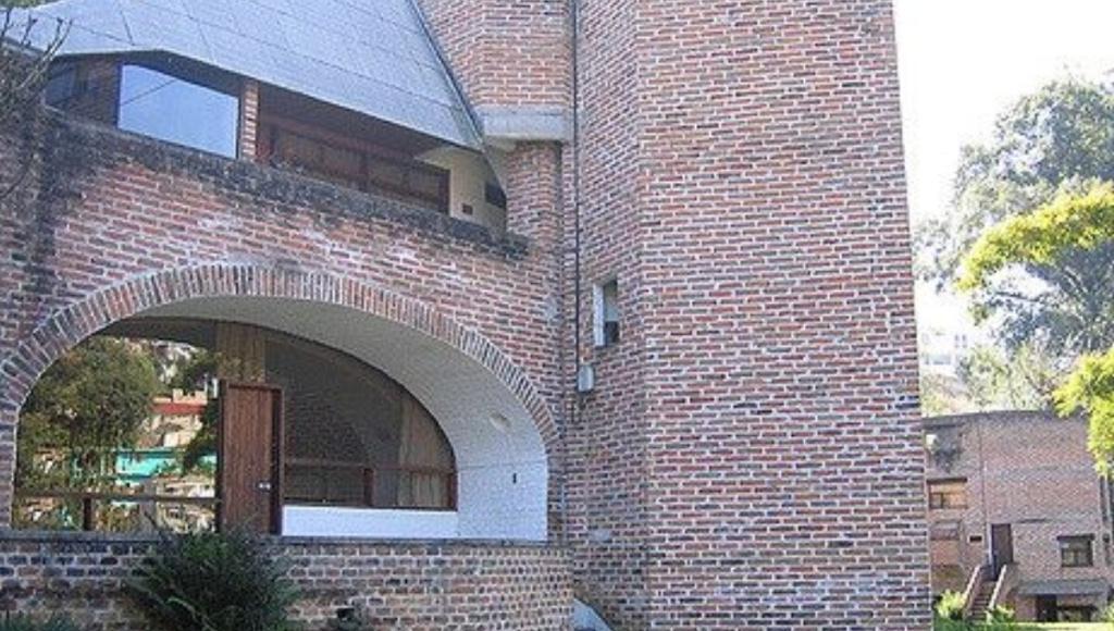 ballena emplumada alt