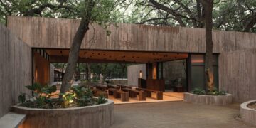 Capilla UDEM-alt