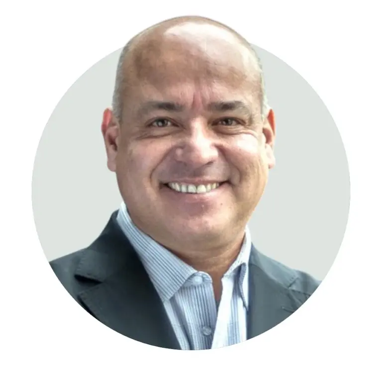Héctor Bustamante