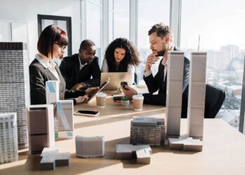 Las oficinas no desaparecen, se reinventan y a toda velocidad