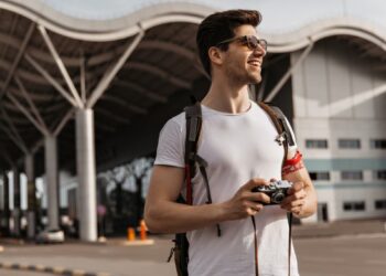 me-mooning-viajer-alt