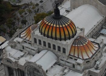 mexicanos-airbnb-alt