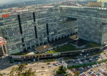 Fibra Uno consolida su presencia en el sector industrial, comercial y oficinas