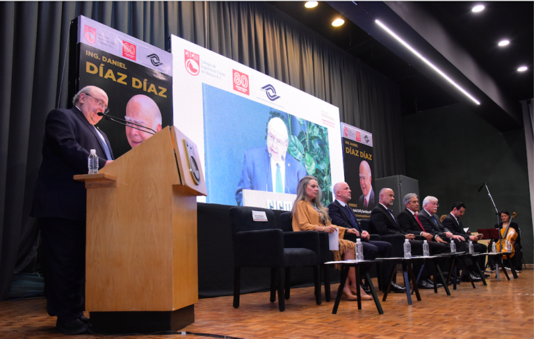 Mauricio Jessurin