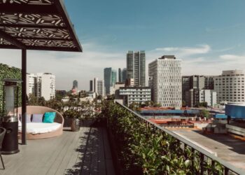 Fibra Park Life Properties hace su debut en la Bolsa Mexicana de Valores